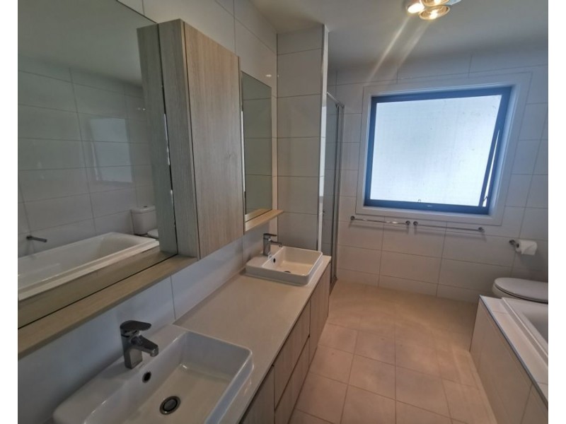 26 Ellerston Glade, Blacktown NSW 2148