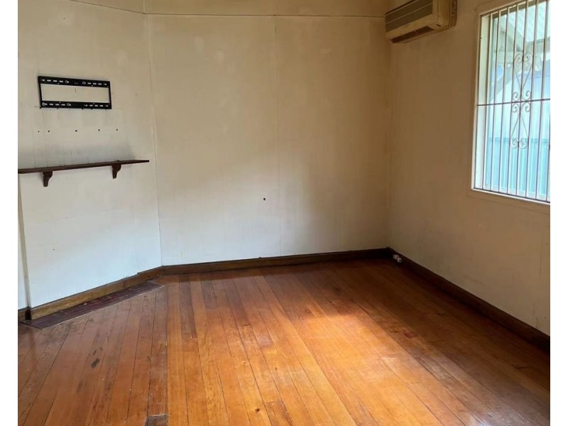 21 Moreton St, Lakemba NSW 2195