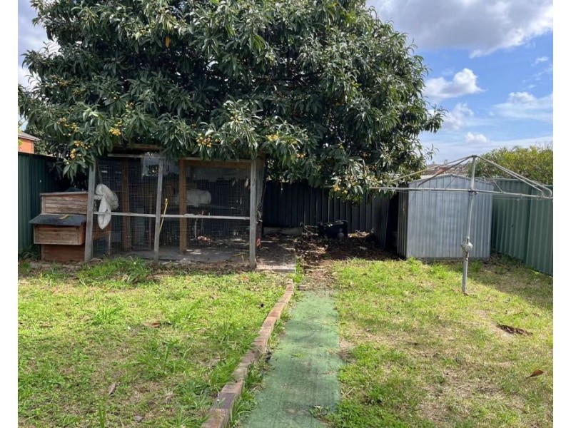 21 Moreton St, Lakemba NSW 2195