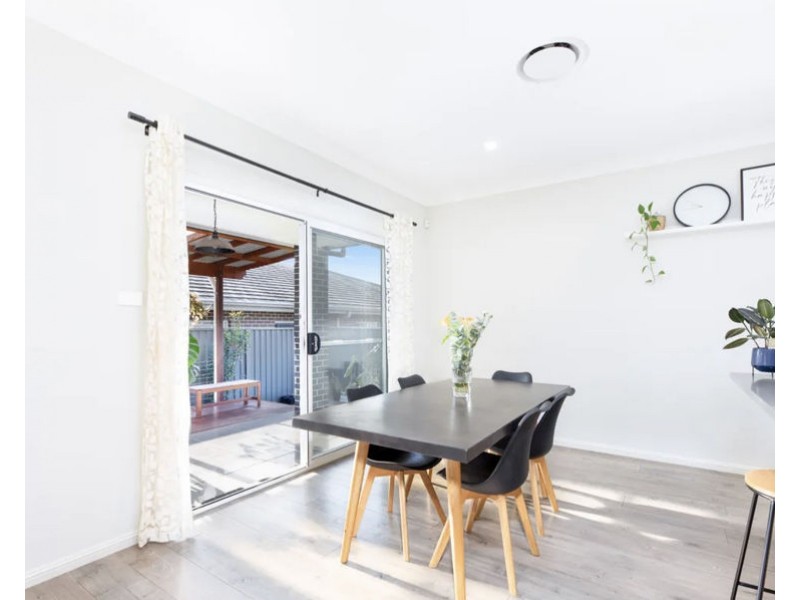 1 Greenhood Cres, Denham Court NSW 2565