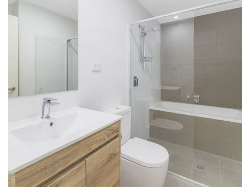 Lv32/11 Hassall Street, Parramatta NSW 2150