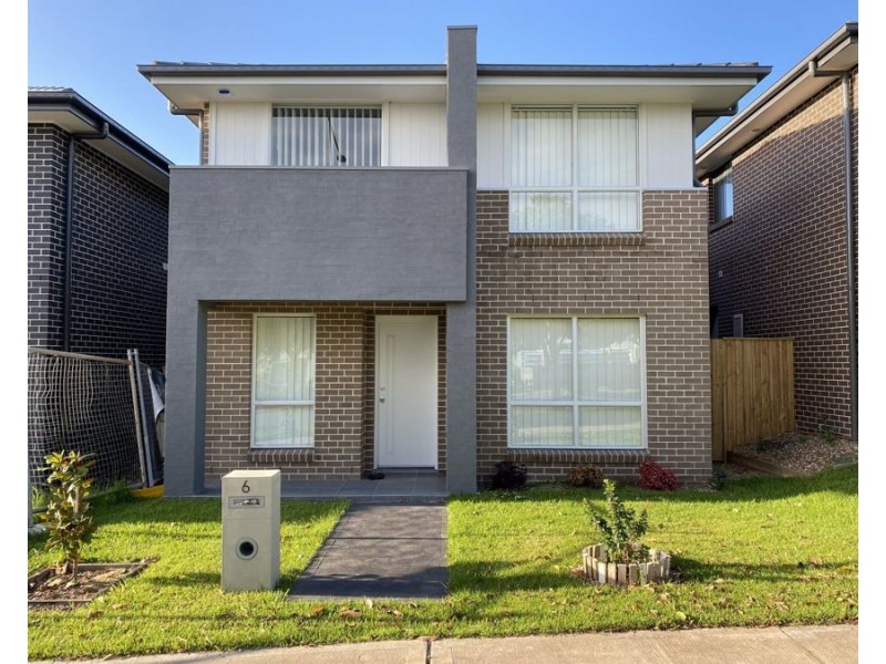 6 Van Pragg Lane, Oran Park NSW 2570