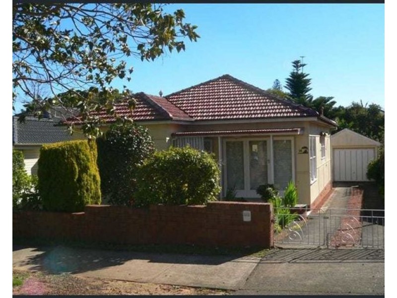 14 Bristol Rd,, Hurstville NSW 2220