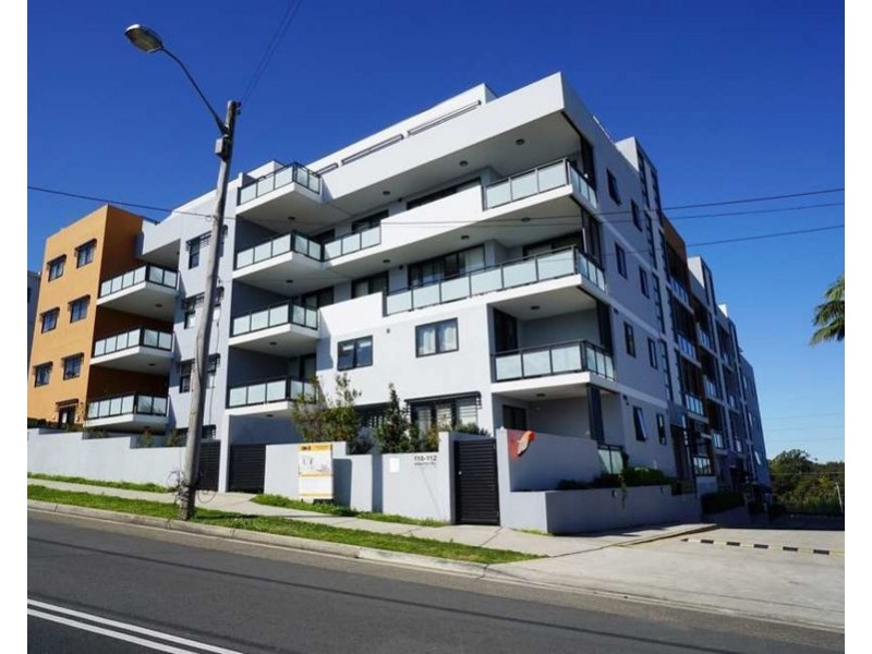 8/110-112 Adderton Rd, Carlingford NSW 2118