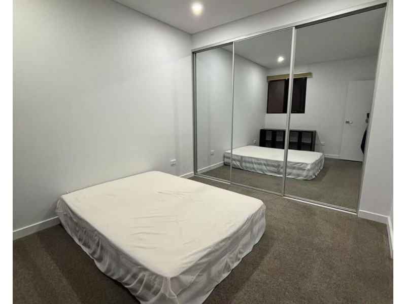 8/110-112 Adderton Rd, Carlingford NSW 2118