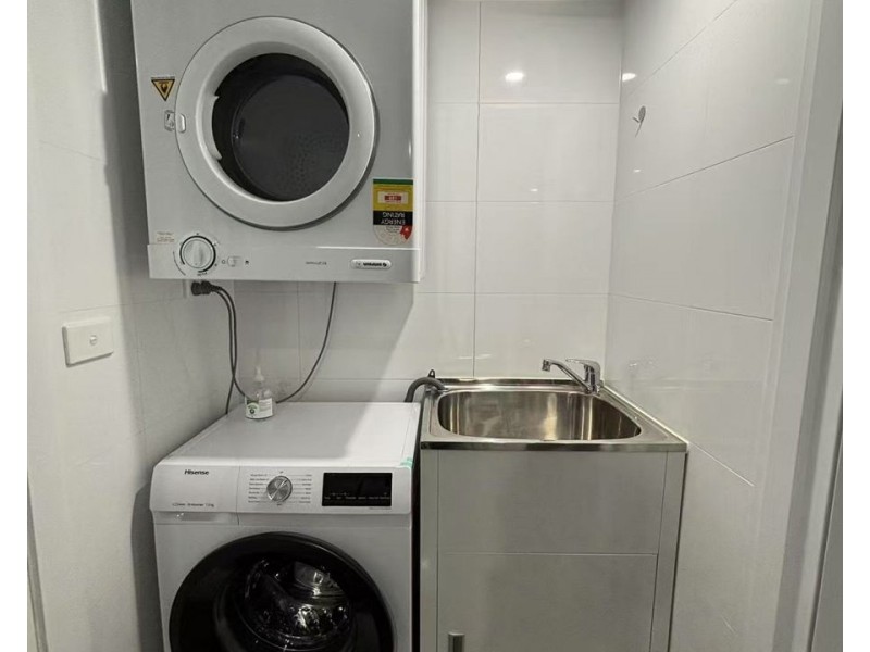 8/110-112 Adderton Rd, Carlingford NSW 2118