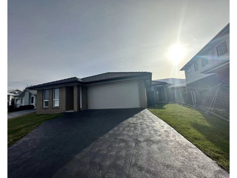 85 Oliver Hill Drive, Cobbitty NSW 2570
