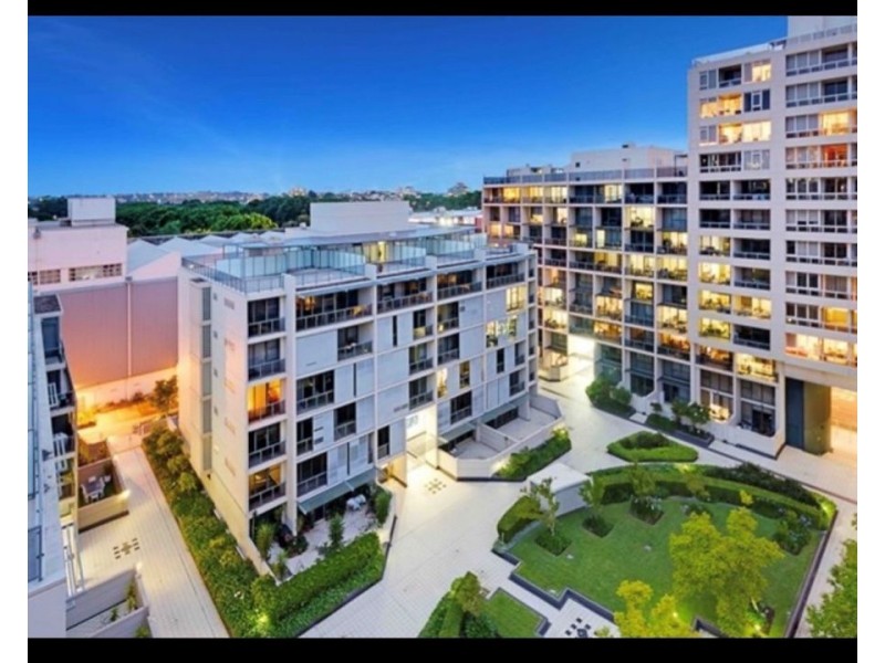 303/8 Lachlan Street, Waterloo NSW 2017