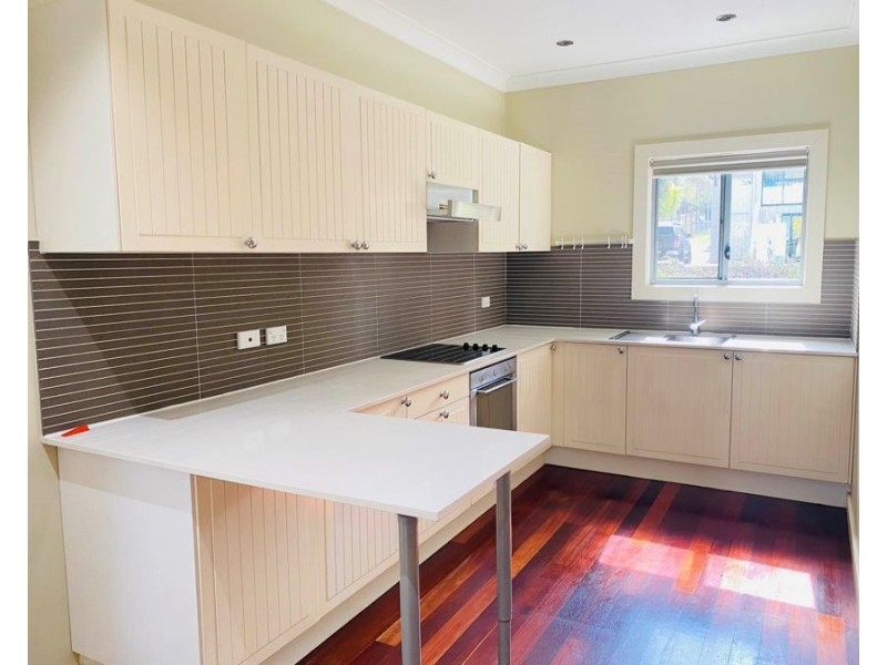 28A Surrey st, Epping NSW 2121