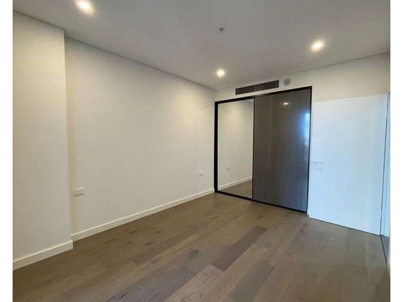 Lv5 10 Stockyard Boulevard, Lidcombe NSW 2141