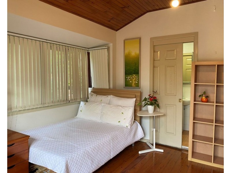 36 Grosvenor Rd, Lindfield NSW 2070