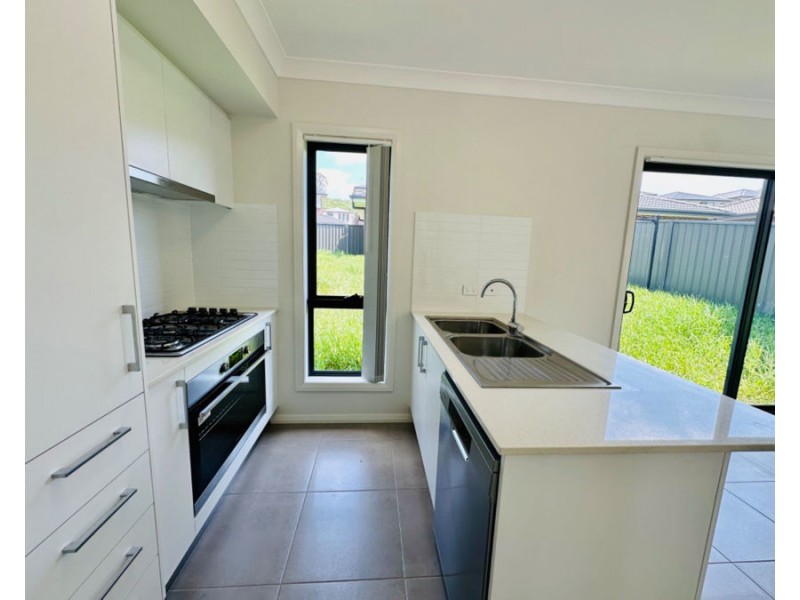 3 Quince Way, Cobbitty NSW 2570