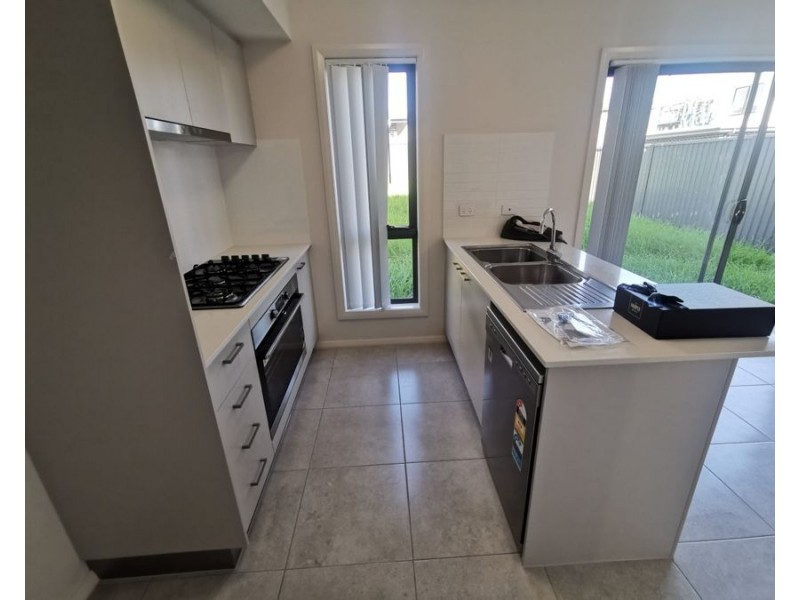 3 Witchingham St, Marsden Park NSW 2765