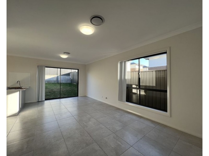 125 Olive Hill Drive, Cobbitty NSW 2570