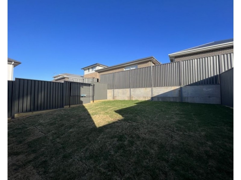 125 Olive Hill Drive, Cobbitty NSW 2570