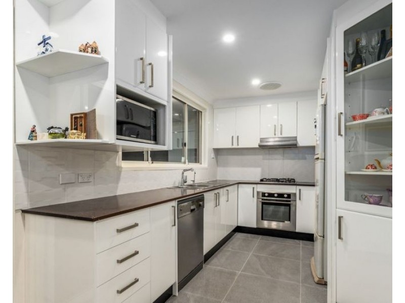 18 Winnipeg Street, Seven Hills NSW 2147