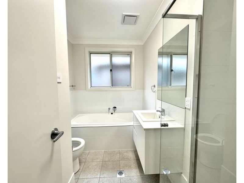 3 Acre Street, Oran Park NSW 2570