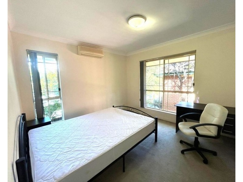4/13-15 Lithgow Street, Wollstonecraft NSW 2065