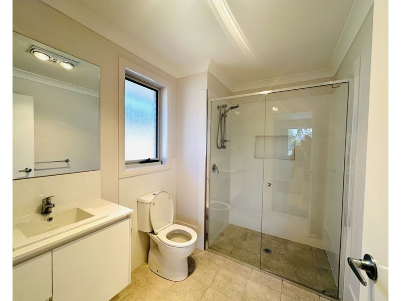26 Hungerford St, Catherine Field NSW 2557