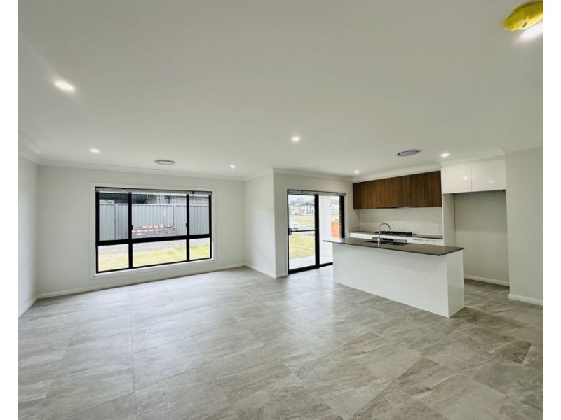 29 Killen Parade, Catherine Field NSW 2557