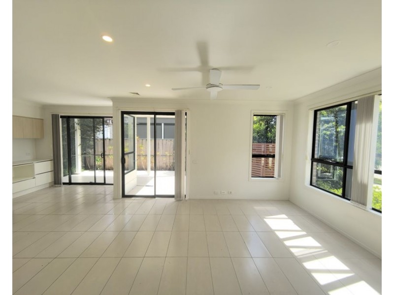 31 Birdie Circuit, Blacktown NSW 2148