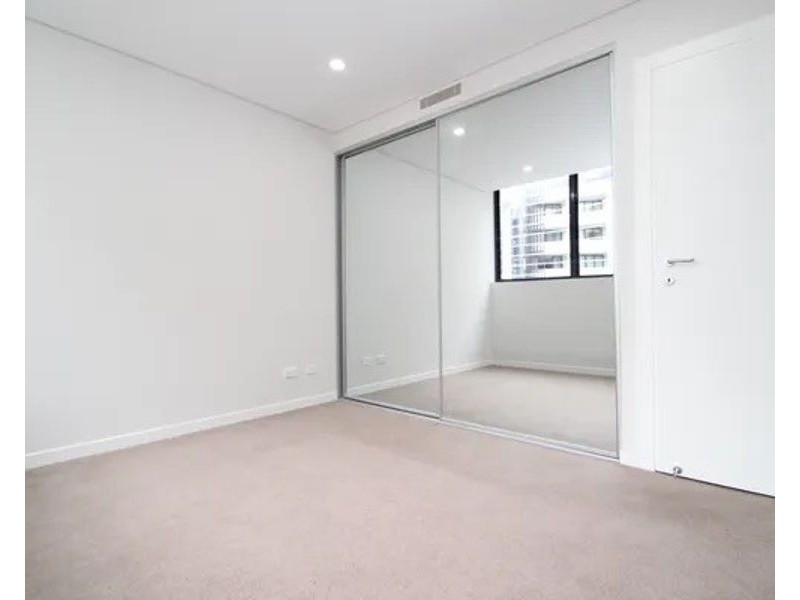 402/567 Pacific Highway, St Leonards NSW 2065