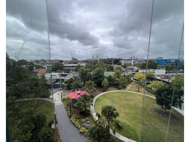 2404/6 Kingsborough Way, Zetland NSW 2017