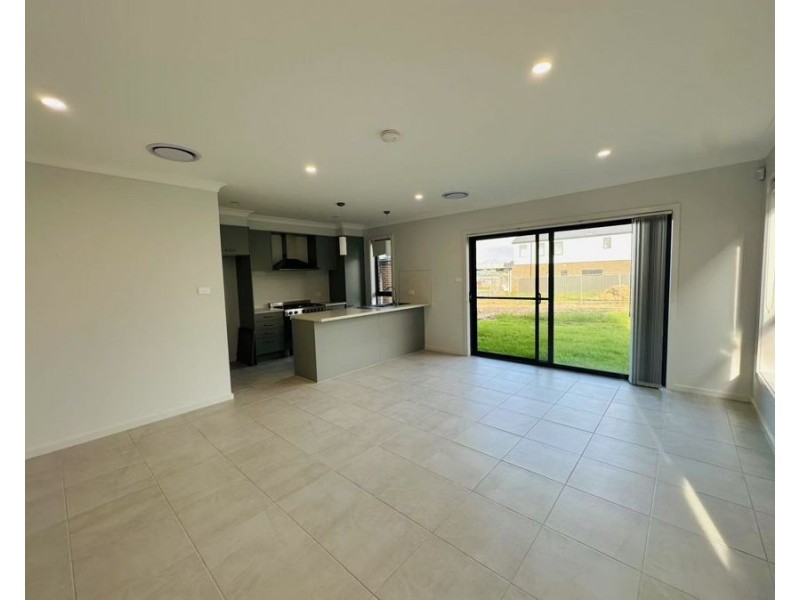 387 Browns Road, Austral NSW 2179