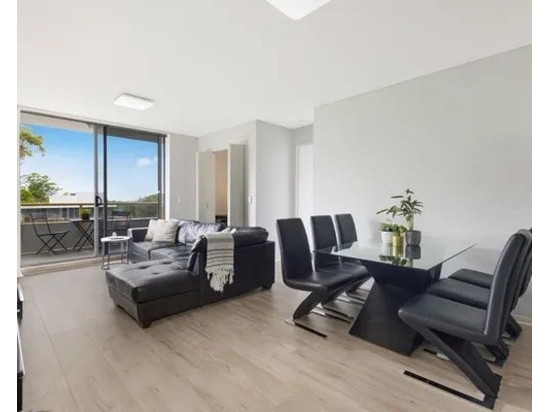 804/10 Avon Road, Pymble NSW 2073