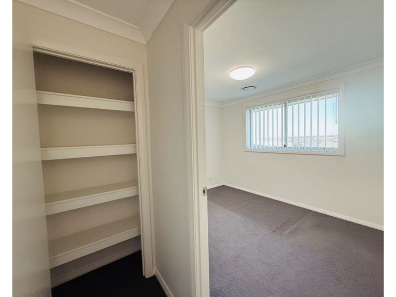 140 Wainwright Drive, Cobbitty NSW 2570