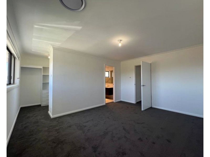 76 Brittlewood Road, Leppington NSW 2179
