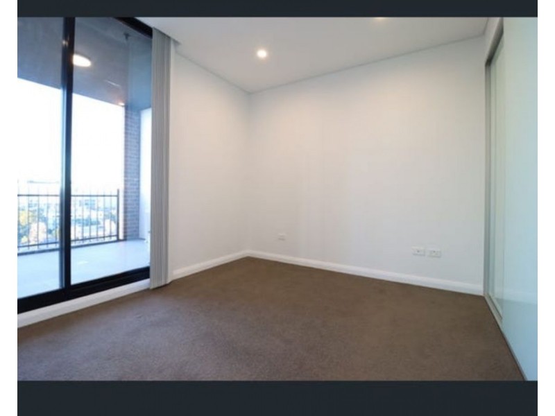 703/7 Maple Tree Rd, Westmead NSW 2145