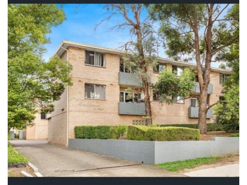 Fully furnished 1/26-28 High Street, Granville NSW 2142