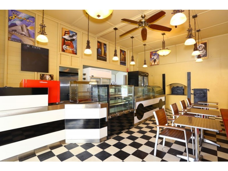 382 Tamborine Oxenford Road, Upper Coomera QLD 4209