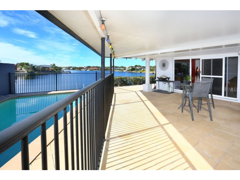 140 Monterey Keys Drive, Helensvale QLD 4212