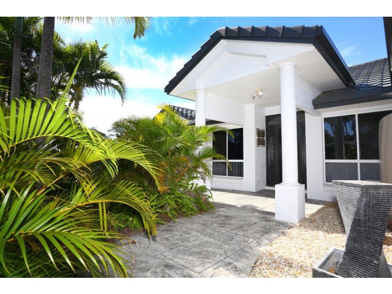 140 Monterey Keys Drive, Helensvale QLD 4212