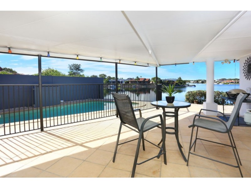 140 Monterey Keys Drive, Helensvale QLD 4212