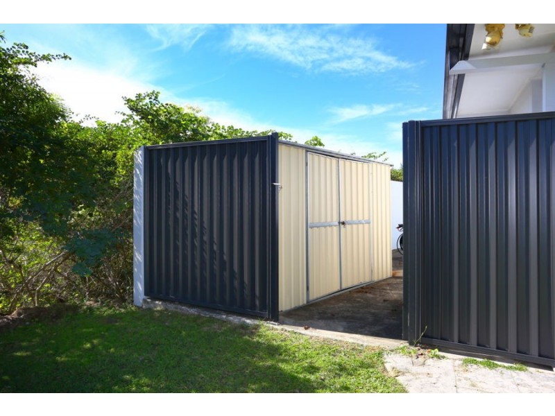 140 Monterey Keys Drive, Helensvale QLD 4212