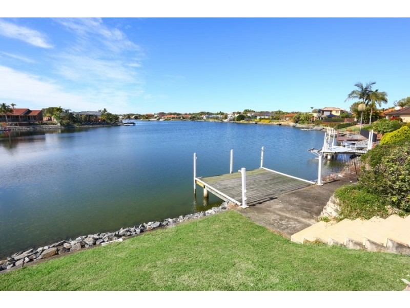 140 Monterey Keys Drive, Helensvale QLD 4212