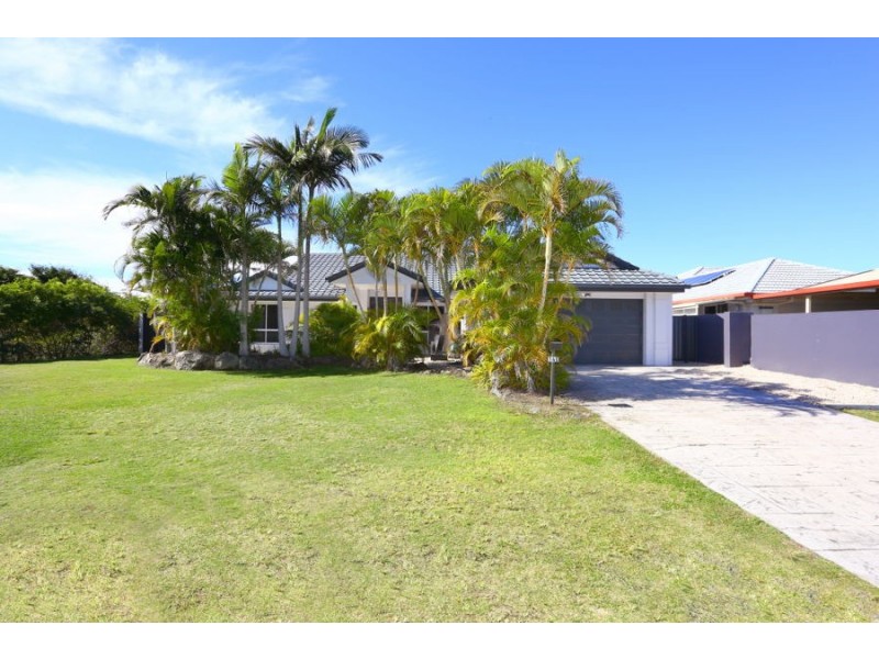 140 Monterey Keys Drive, Helensvale QLD 4212