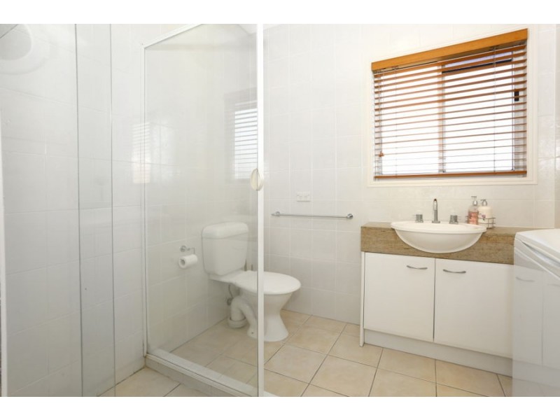 5/4 St Kilda Avenue, Broadbeach QLD 4218