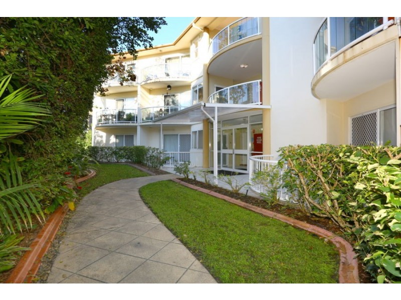 5/4 St Kilda Avenue, Broadbeach QLD 4218