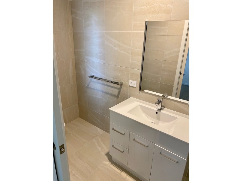 2/10 Weston Court, Bellbird Park QLD 4300