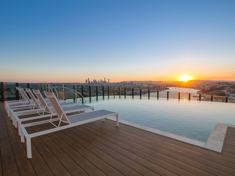 10505/7 Wharf Street, Hamilton QLD 4007