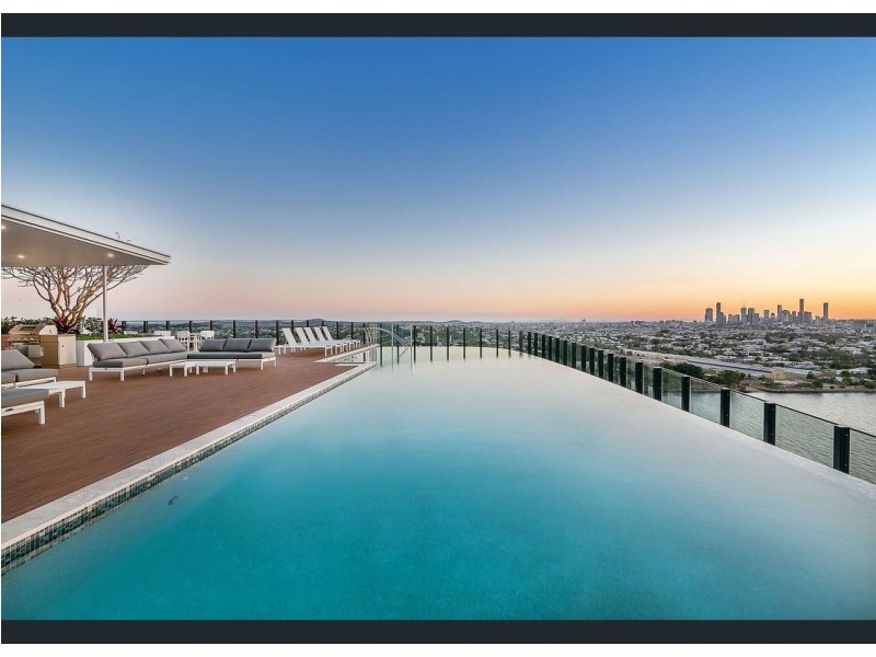 10505/7 Wharf Street, Hamilton QLD 4007