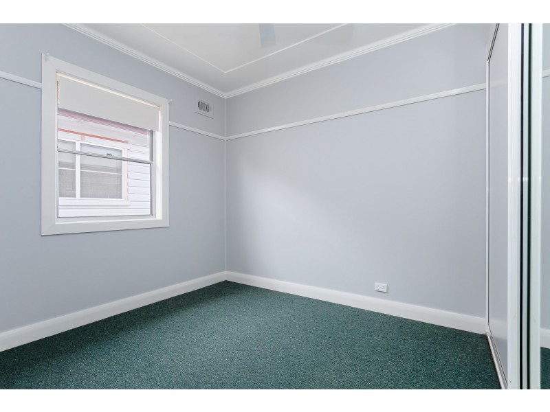 86 Porter Avenue, East Maitland NSW 2323