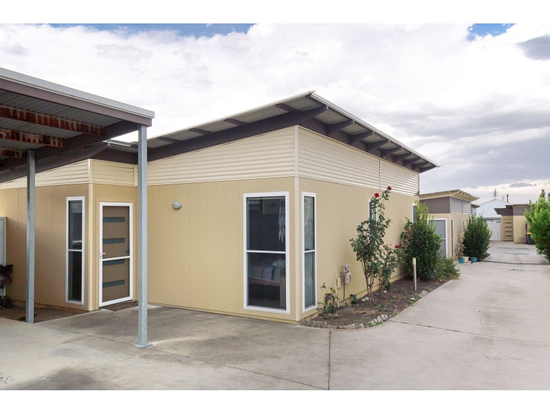 6 Chidgey Street, Cessnock NSW 2325