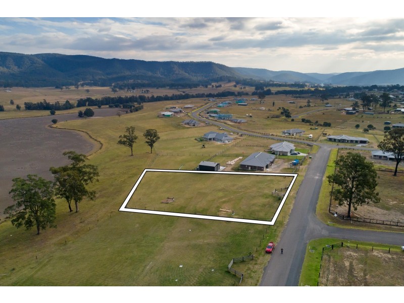 85 ELVIN CIRCUIT, Millfield NSW 2325