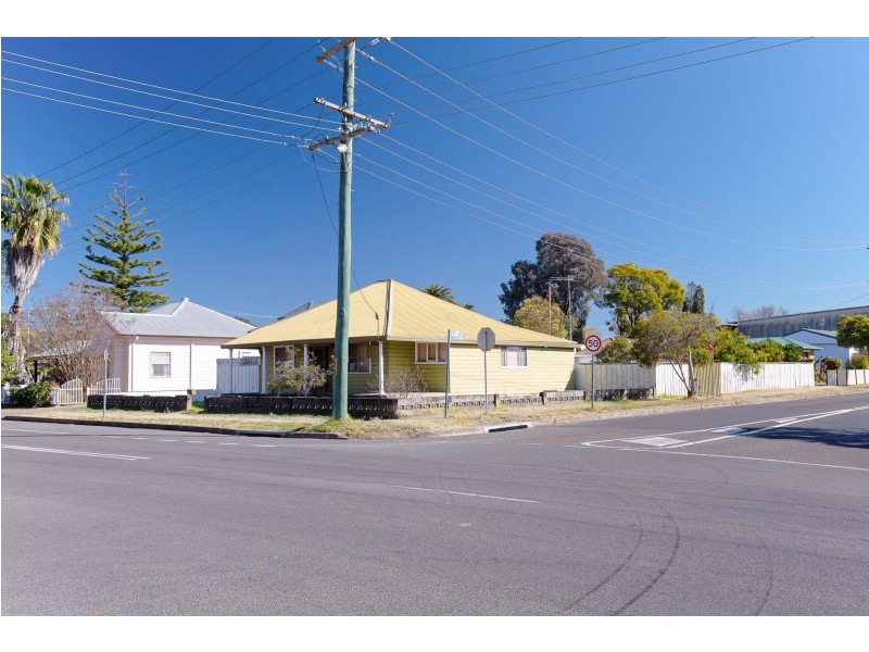 4 Ferguson Street, Cessnock NSW 2325