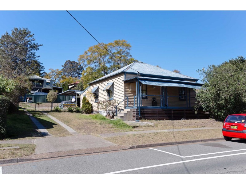 16 Cumberland Street, Cessnock NSW 2325